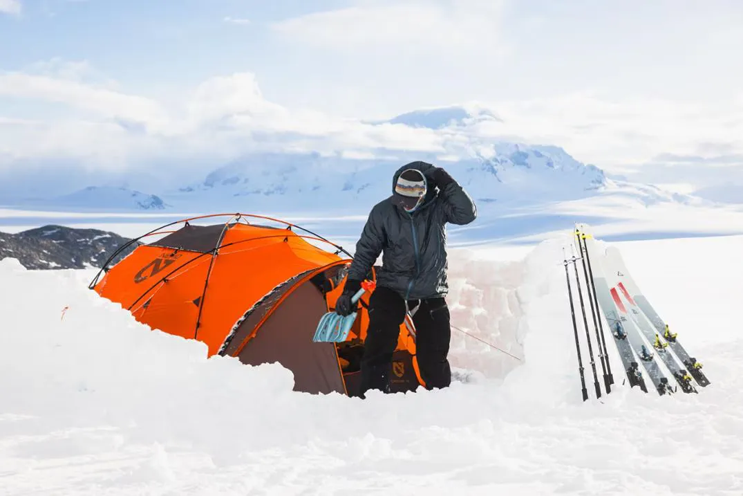 Location Image of color Orange